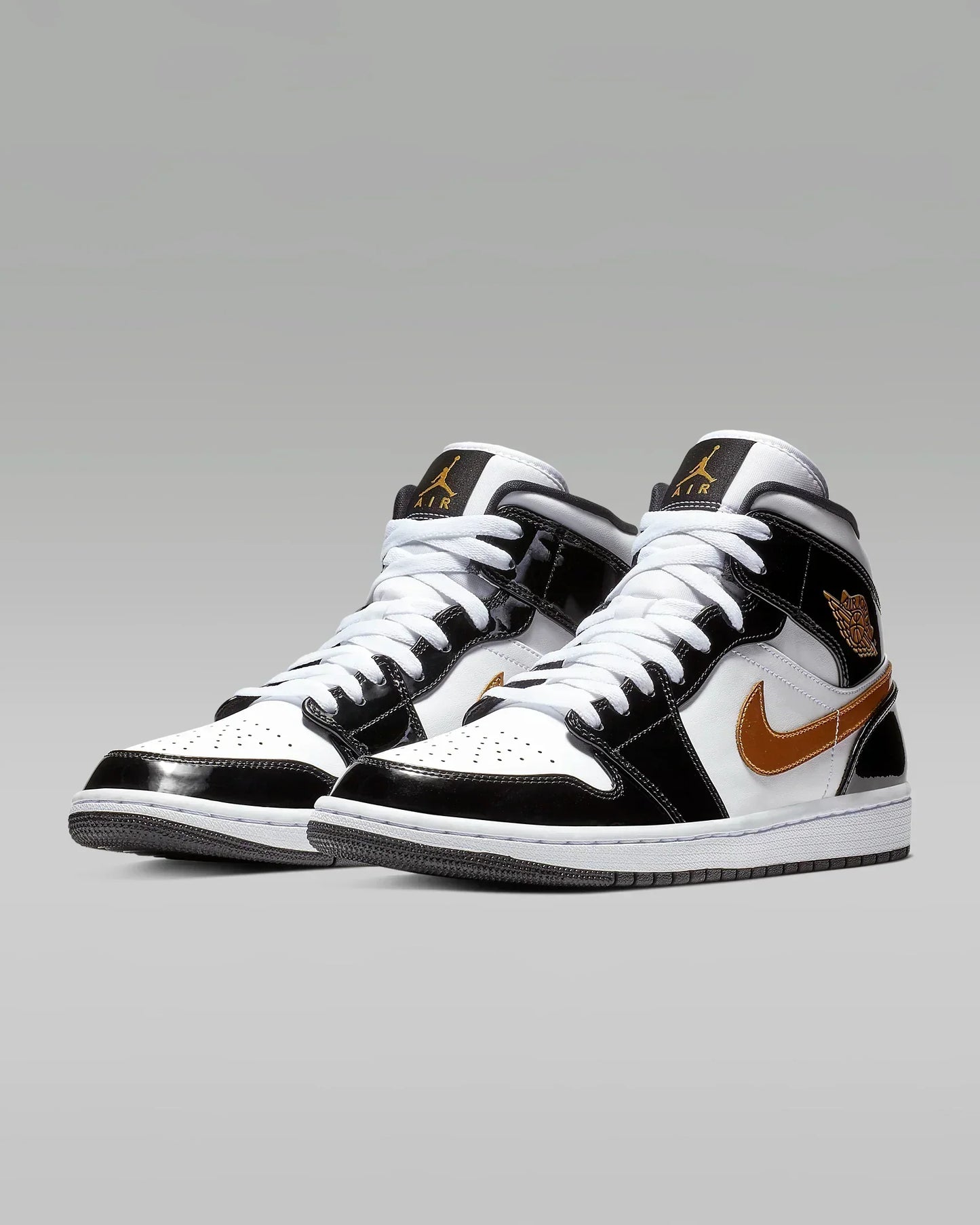 Tenis Nike Air Jordan 1 Mid SE